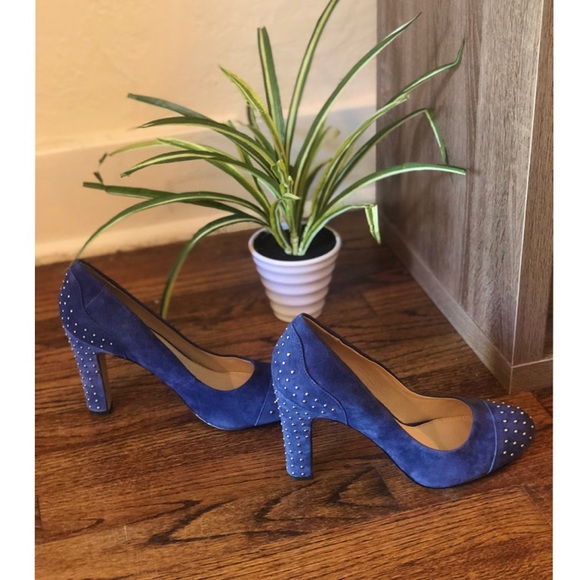 Anne Klein Studded Blue Heels - Picture 3 of 6